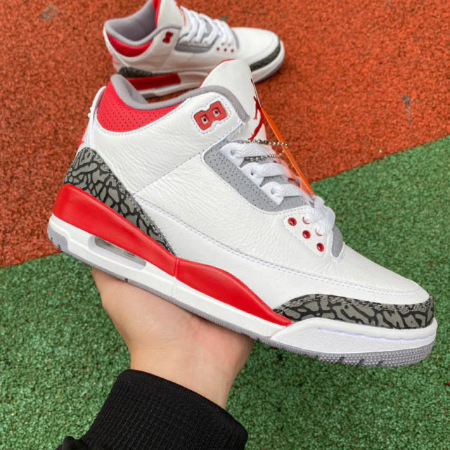 AIR JORDAN 3 FIRE RED (IMPORTADOS)
