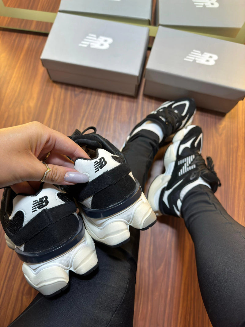 New Balance 9060 Black