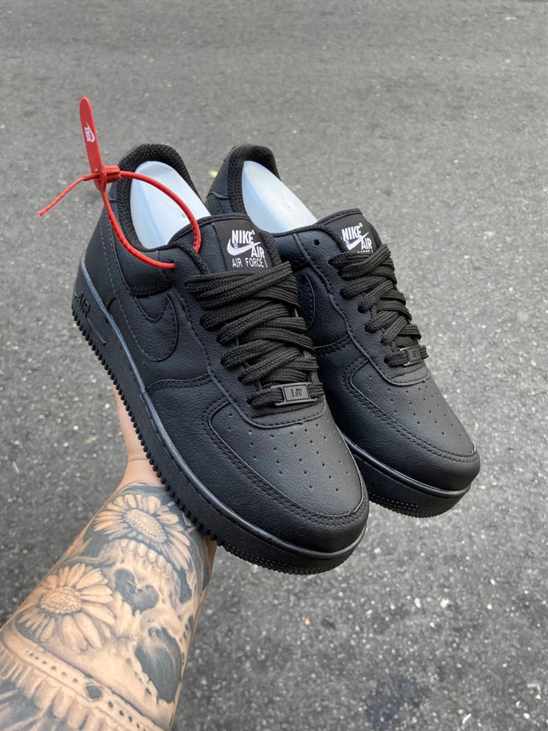 Nike Air Force All Black (PREMIUM)