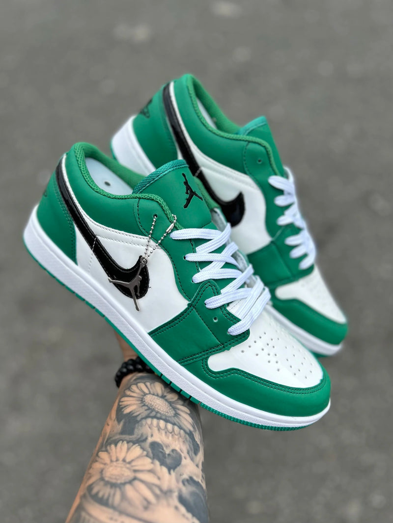 Air Jordan 1 Low Pine Green